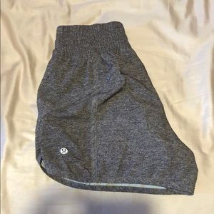 Lululemon Track That Short shorts🤍